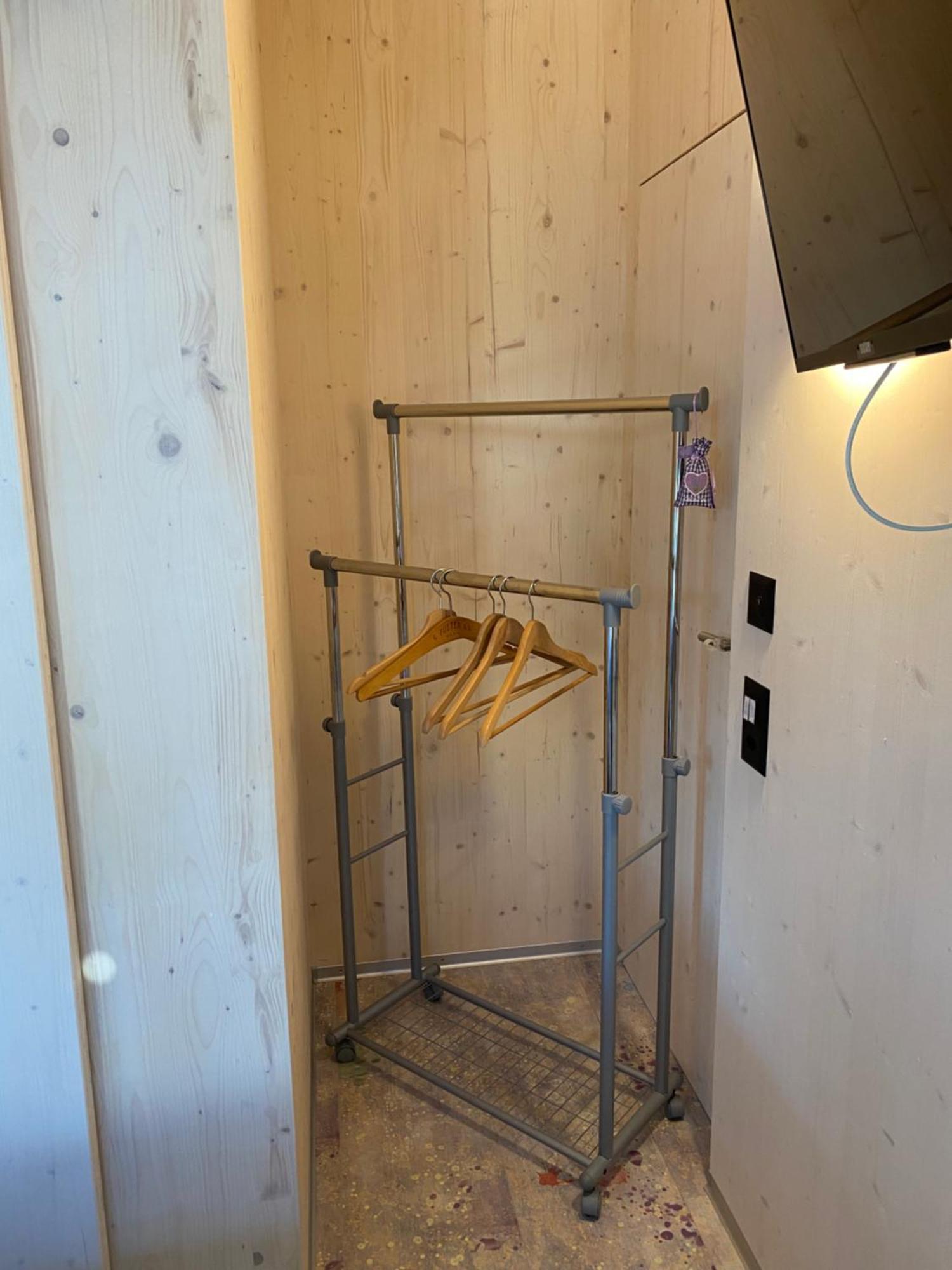 Auf Wolke 7 - Gaeste-Studio Im Mini House In Ch-4556 Aeschi So Bagian luar foto